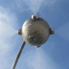 Befeuchtungskuehlung  fliegende Kugel mit Wassernebel.jpg